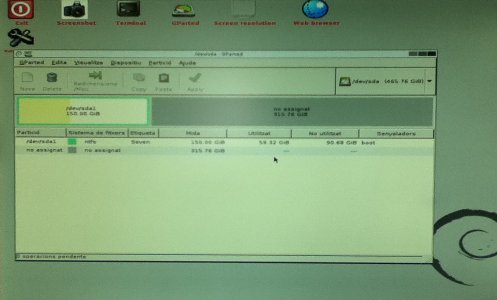 Debian minim amb el GParted Debian minim amb el GParted